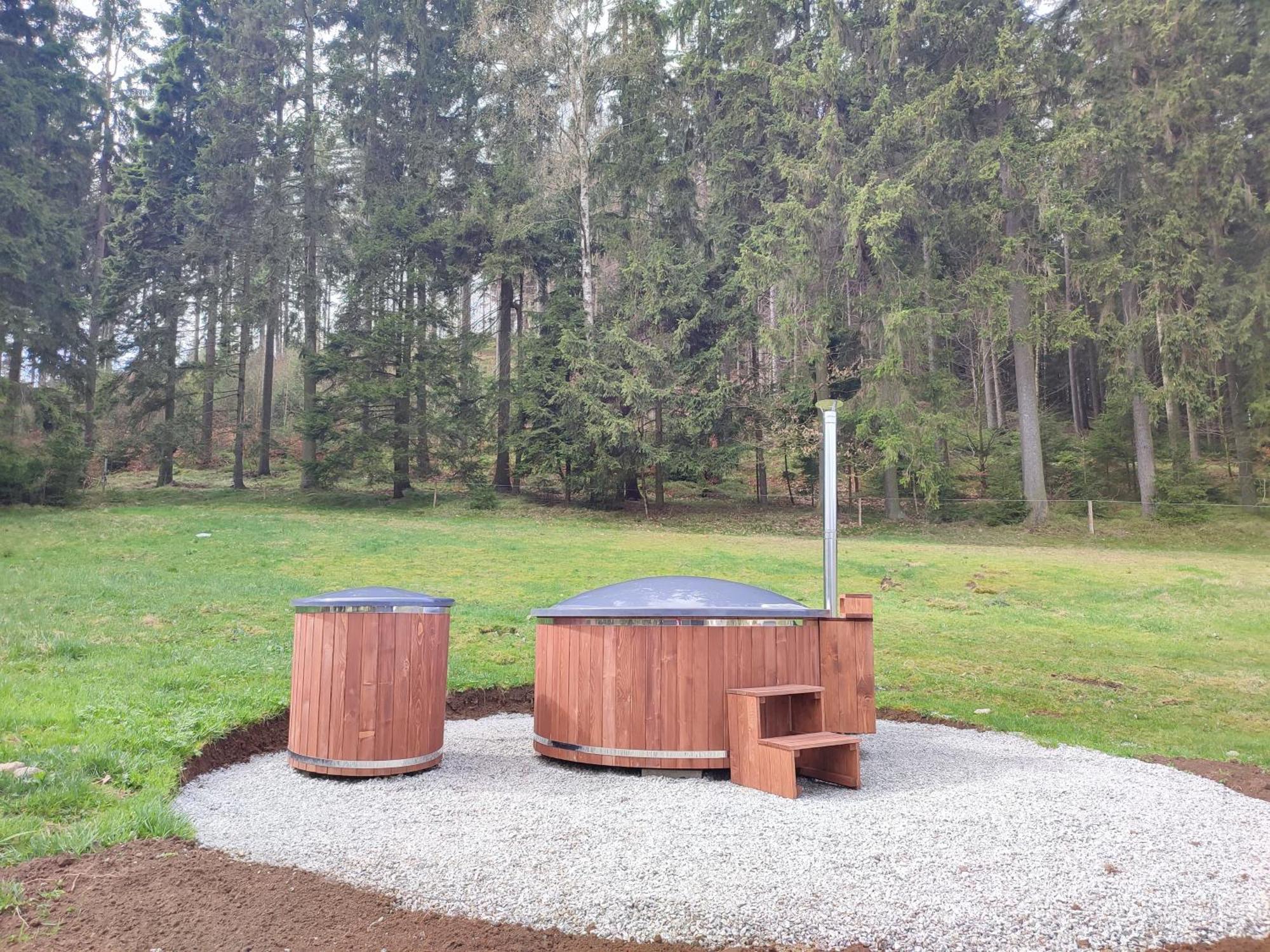 Forrest Glamp Hotel Mieroszow Eksteriør billede